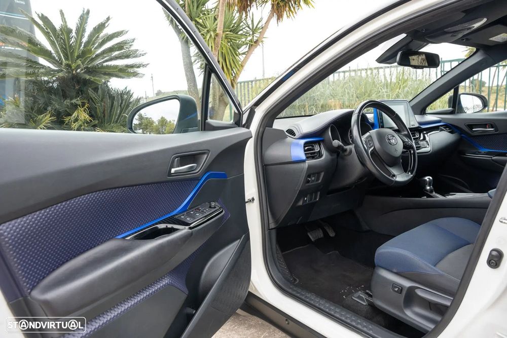 Toyota C-HR 1.8 Hybrid Exclusive+P.Luxury - 19