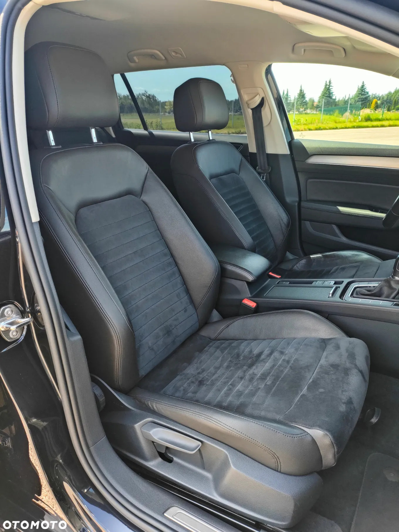 Volkswagen Passat Variant 2.0 TSI (BlueMotion Technology) DSG Highline - 23