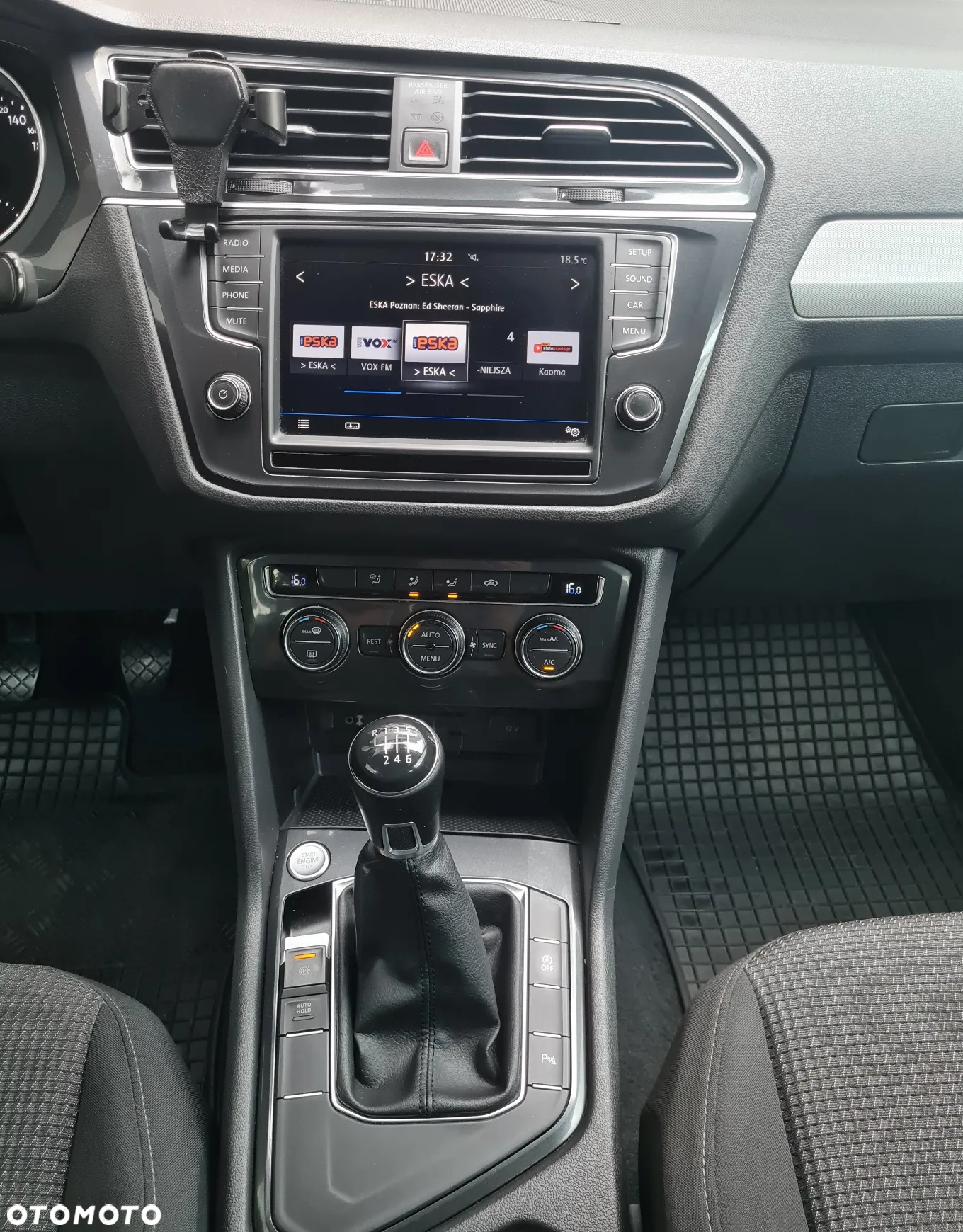 Volkswagen Tiguan - 13