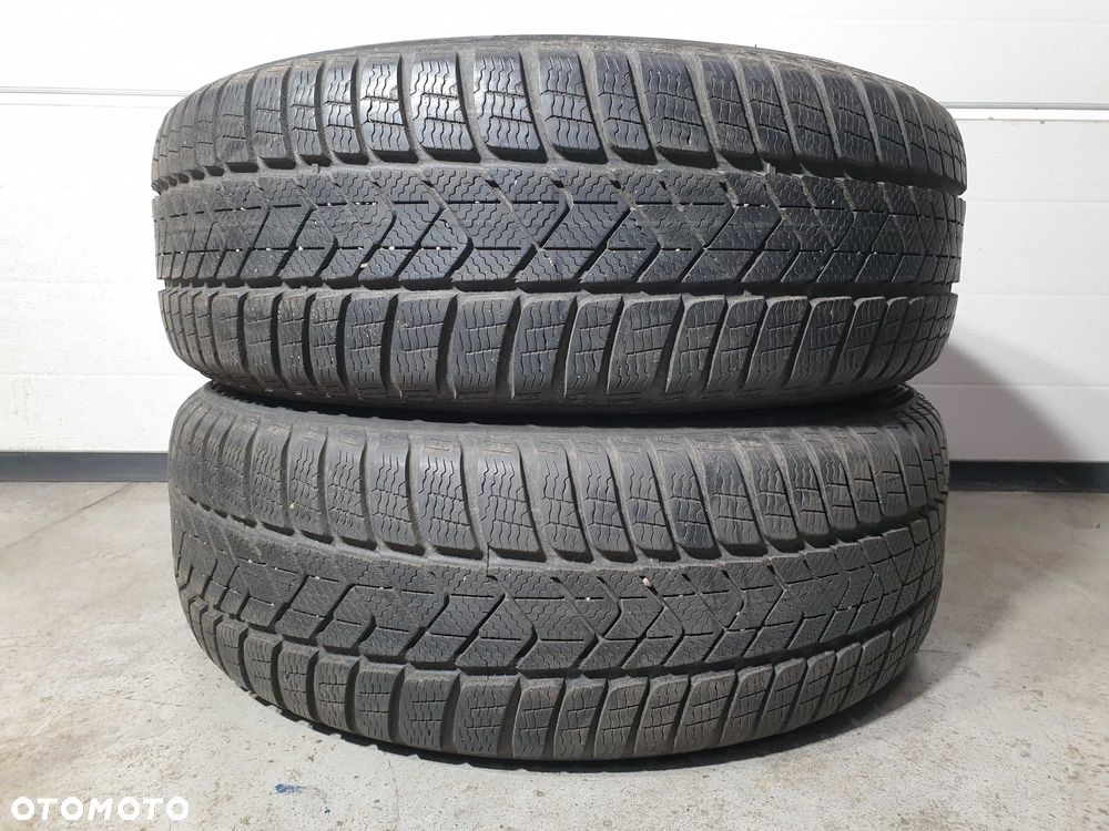 2szt. 225/50/18 95H Pirelli Winter Sottozero 3 RFT 7mm 2021r [ 10861 ]