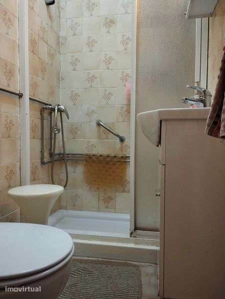 Imóveis/Moradias-Casas - Grande imagem: 2/10