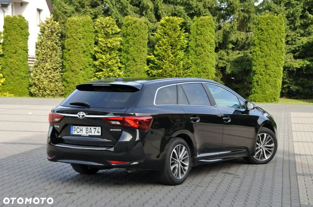 Toyota Avensis - 6