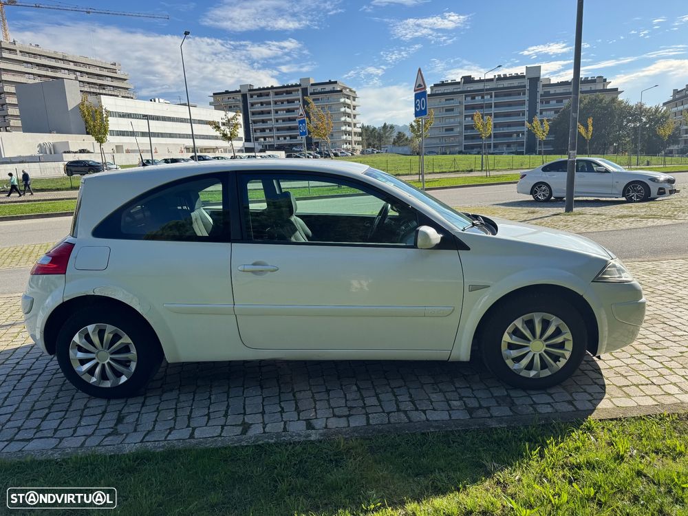 Renault Mégane 1.5 dCi Authentique - 13