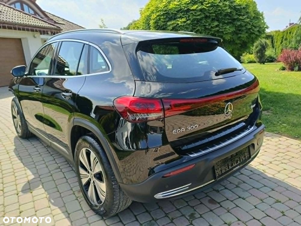 Mercedes-Benz EQA 300 4Matic Edition 1 - 7