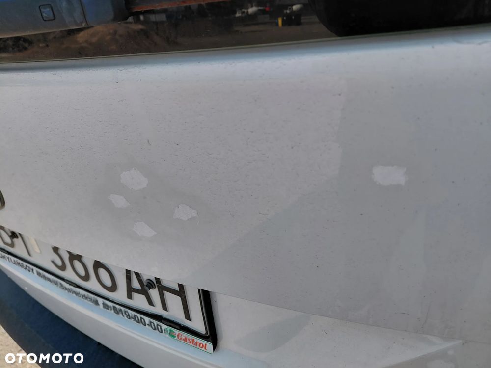 Volkswagen Caddy 2.0 TDI Comfortline - 18