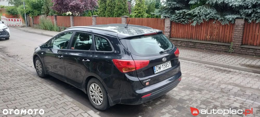 Kia Ceed - 7