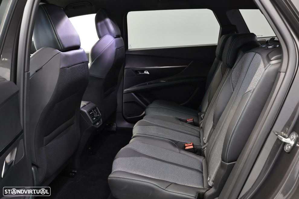 Peugeot 5008 1.2 PureTech Allure Pack EAT8 - 27