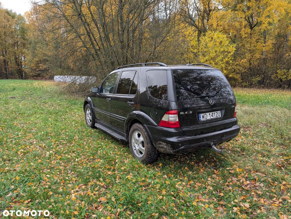 Mercedes-Benz ML - 4