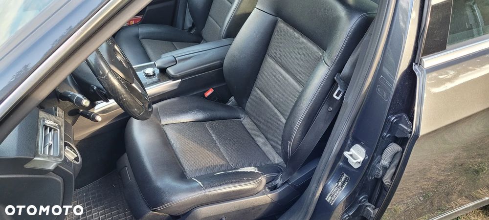 Mercedes-Benz Klasa E 200 7G-TRONIC Elegance - 13