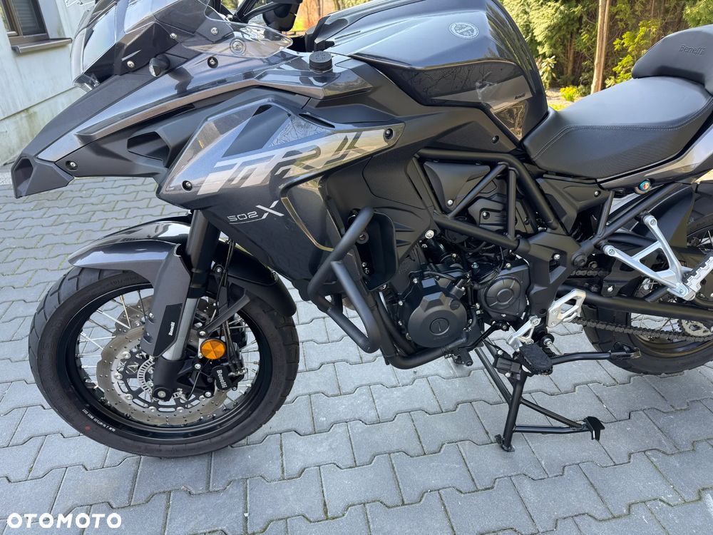 Benelli TRK 502X - 21