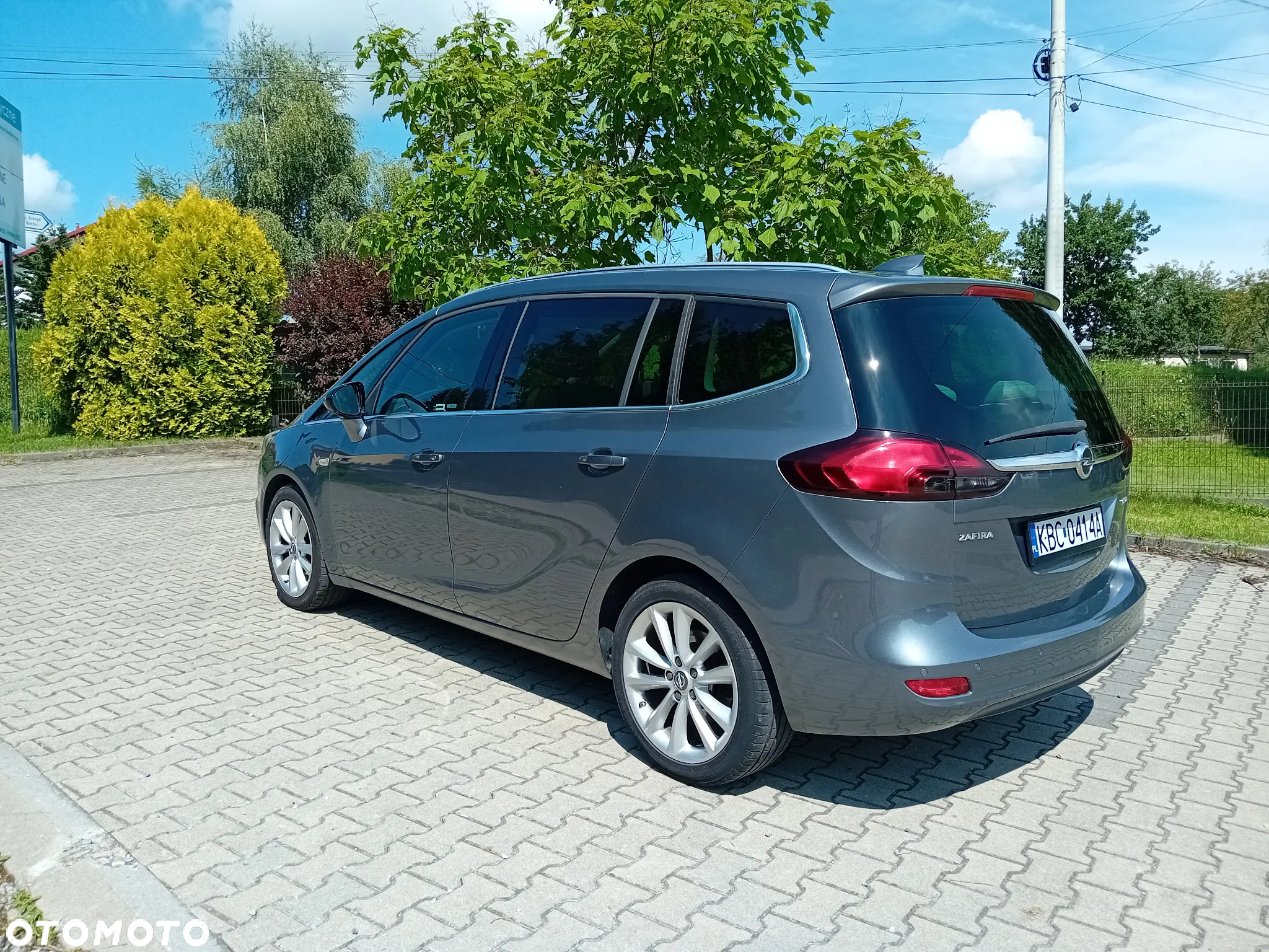 Opel Zafira - 12