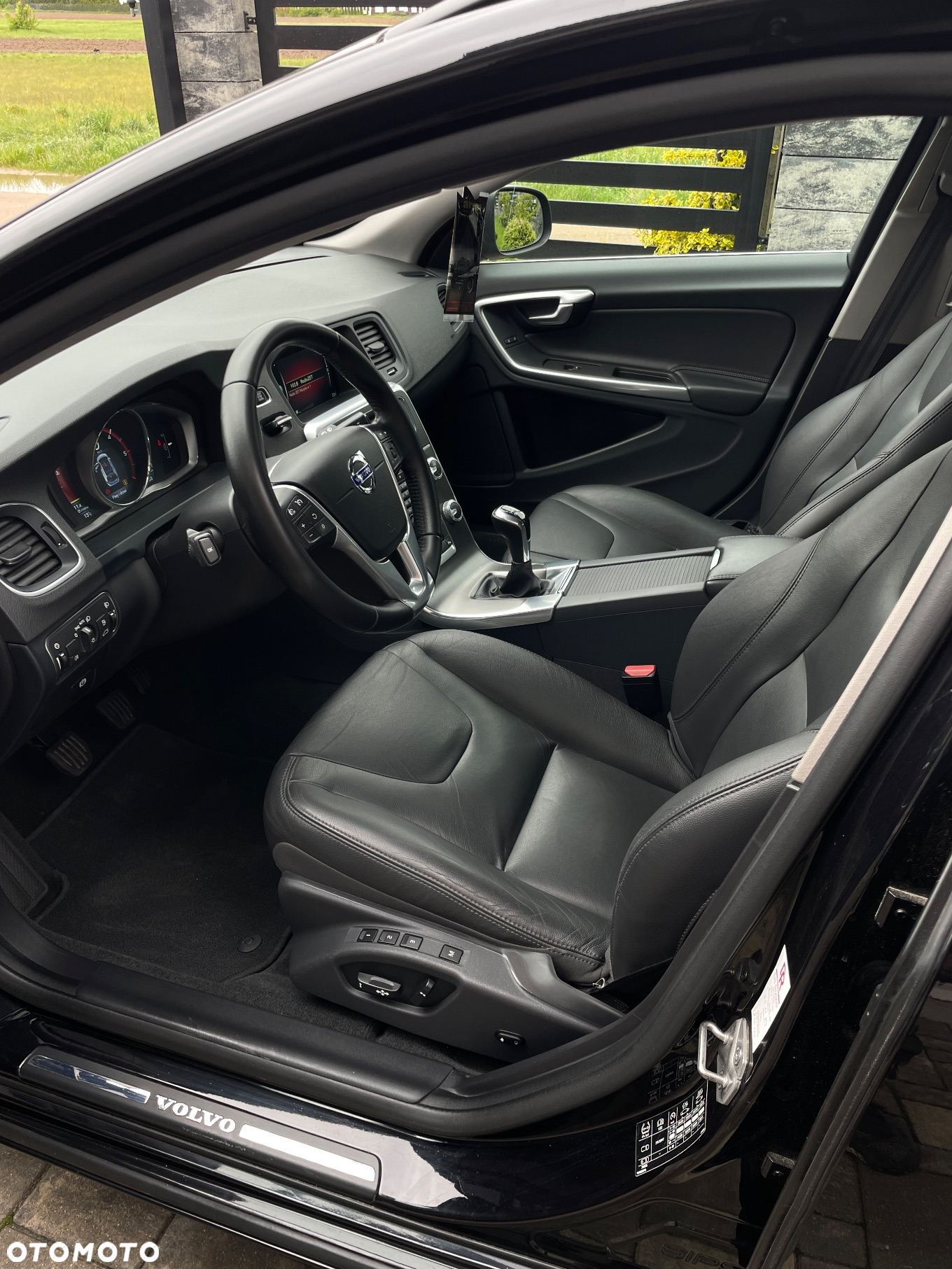 Volvo V60 D2 Summum - 9