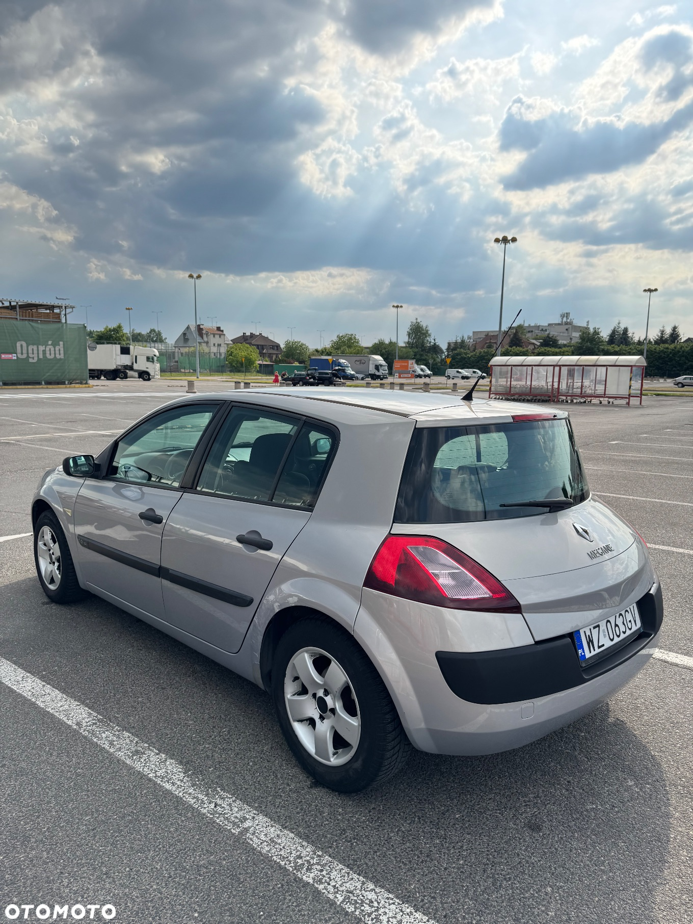 Renault Megane 1.6 Avantage - 4