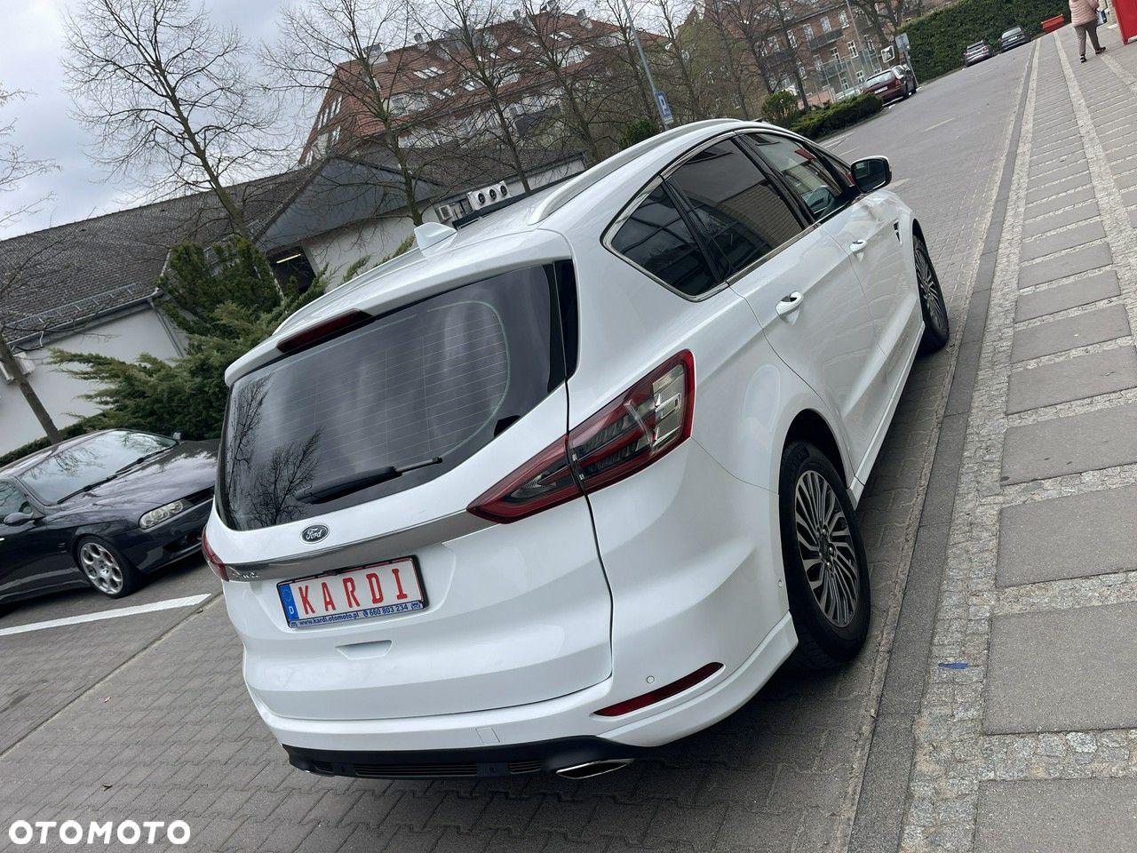 Ford S-Max - 7