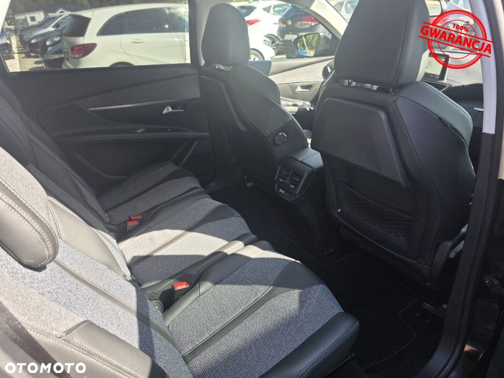 Peugeot 5008 - 22