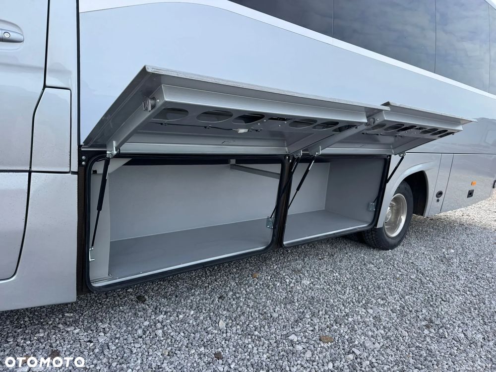 Mercedes-Benz Sprinter 519 - 6