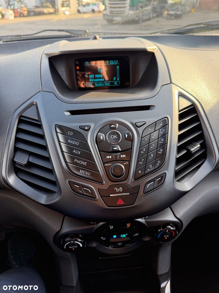 Ford EcoSport - 24