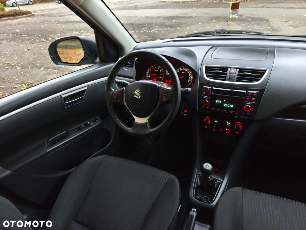 Suzuki Swift 1.2 30 Jahre - 13