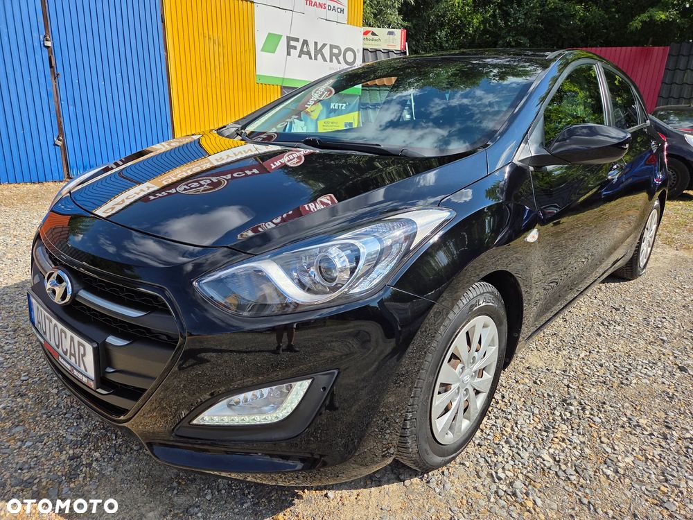 Hyundai i30 blue 1.4 Passion - 2