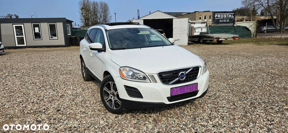 Volvo XC 60 D5 AWD Geartronic Summum - 7