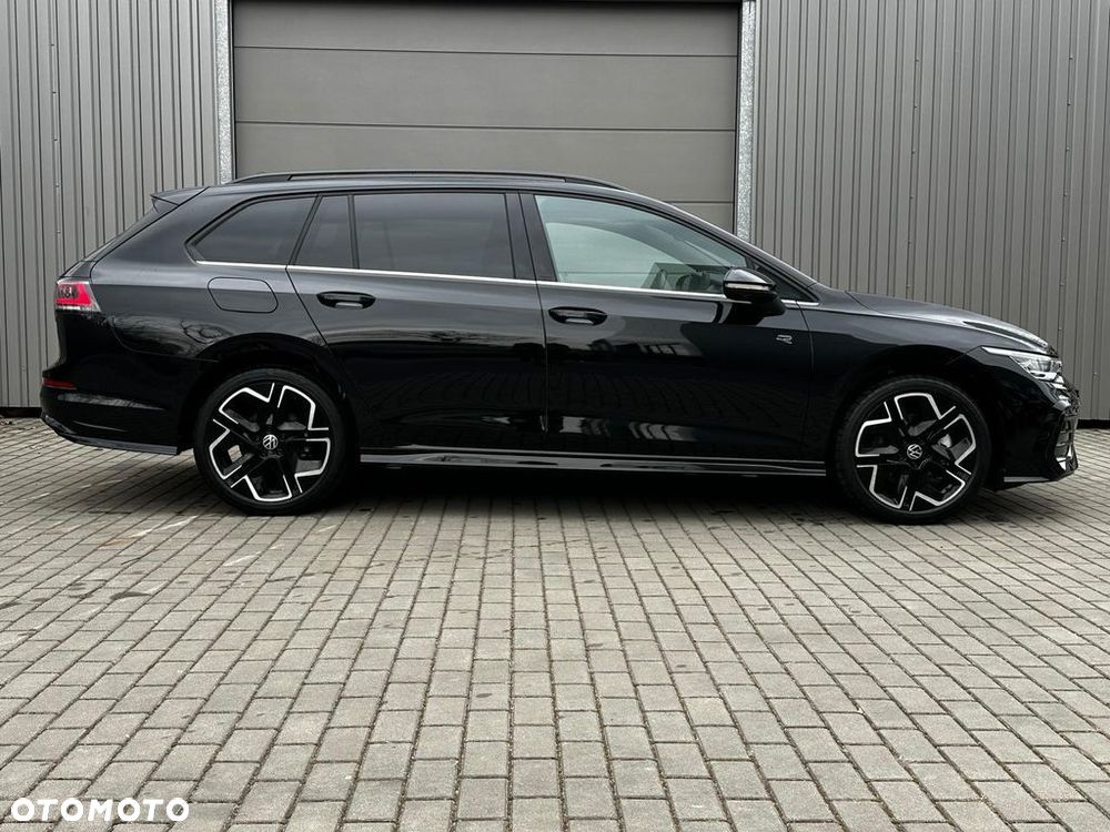 Volkswagen Golf 1.5 eTSI OPF DSG R-Line - 6