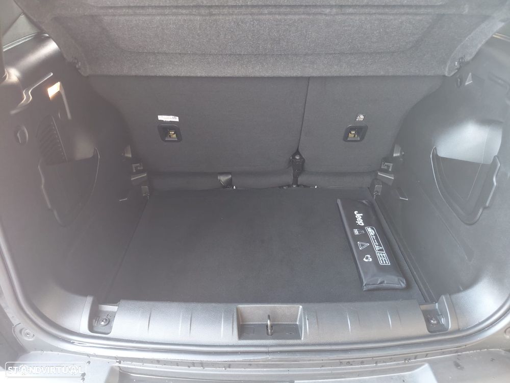 Jeep Renegade 1.5 TG e-Hybrid DCT - 11