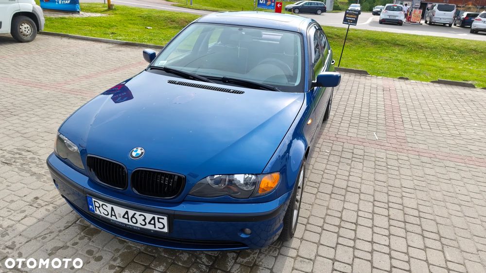 BMW Seria 3 318i - 1