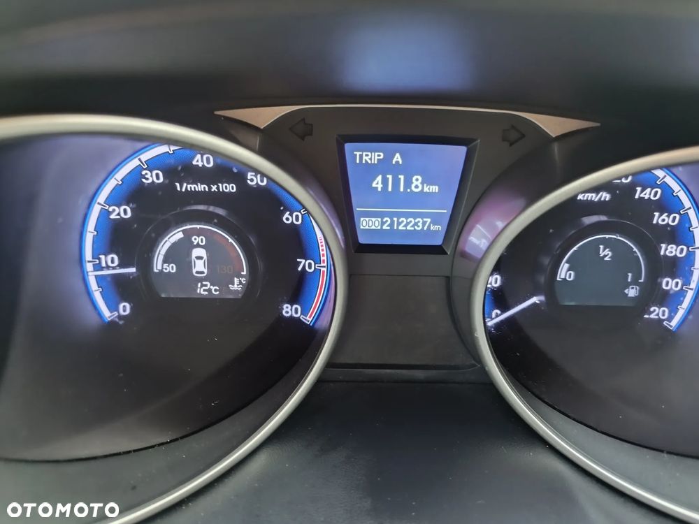 Hyundai ix35 2.0 2WD Style - 18