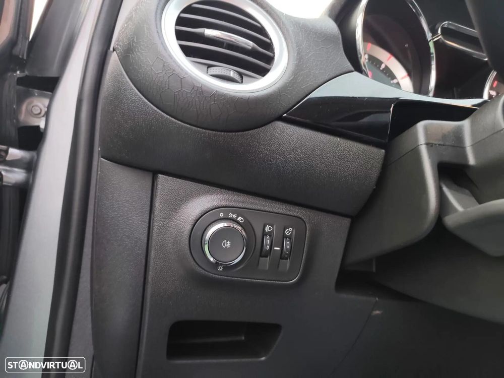 Opel Adam 1.2 Slam J18 - 18