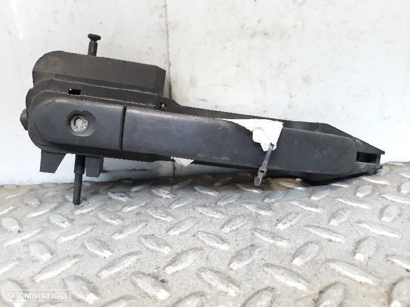 PUXADOR EXTERIOR FRENTE DIREITO FORD FIESTA V 1.4 16V 80CV 1388CC - 1