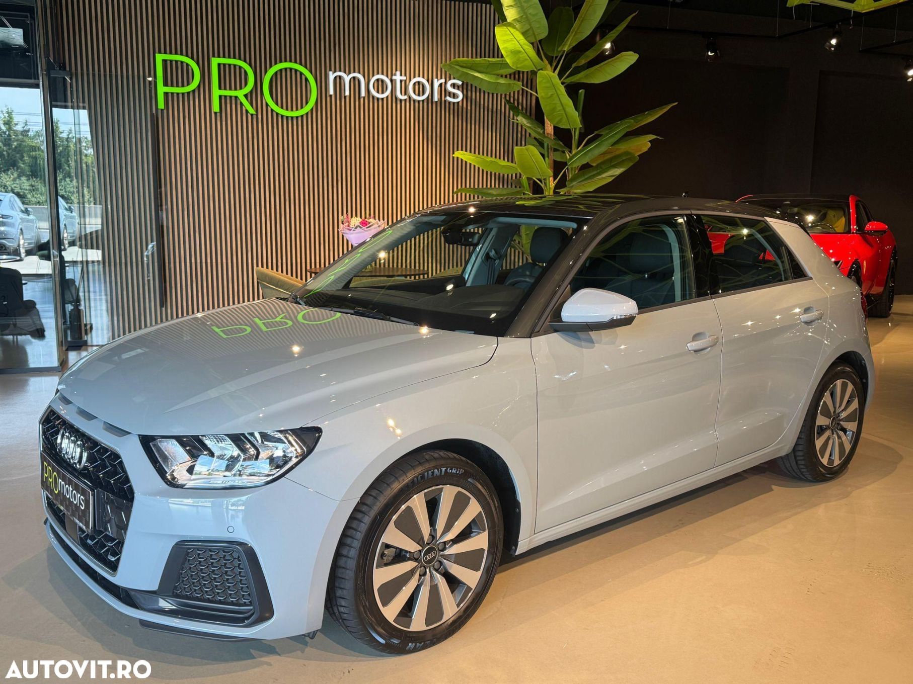 Audi A1 Sportback 30 TFSI S tronic Advanced - 1