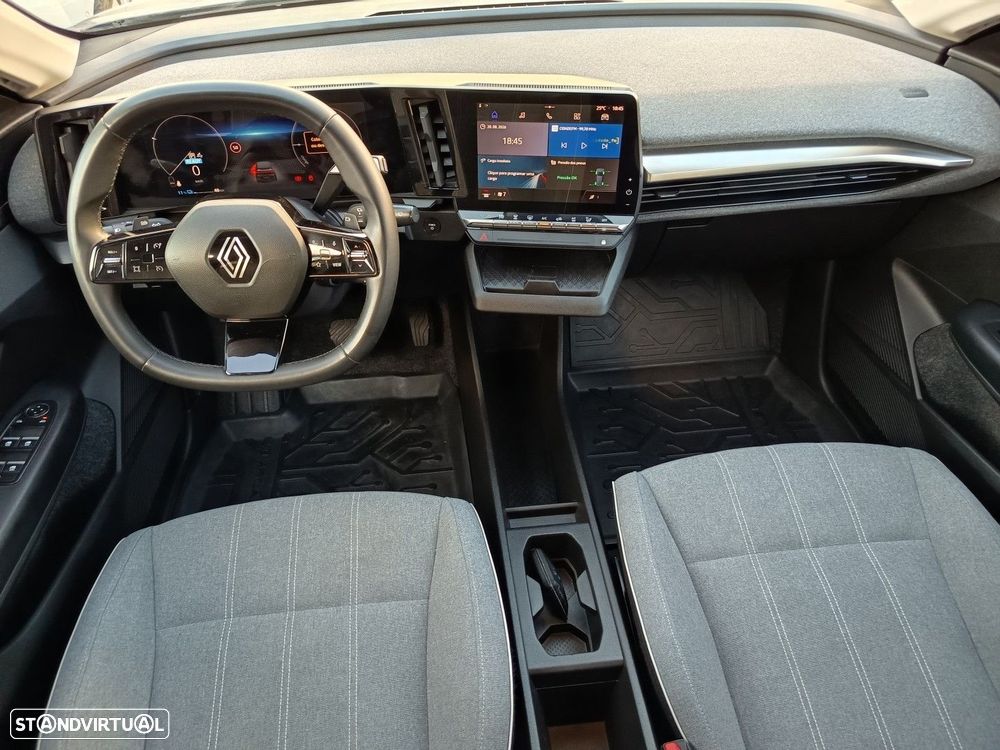 Renault Mégane E-Tech EV60 Evolution Optimum Charge — fotografia 18