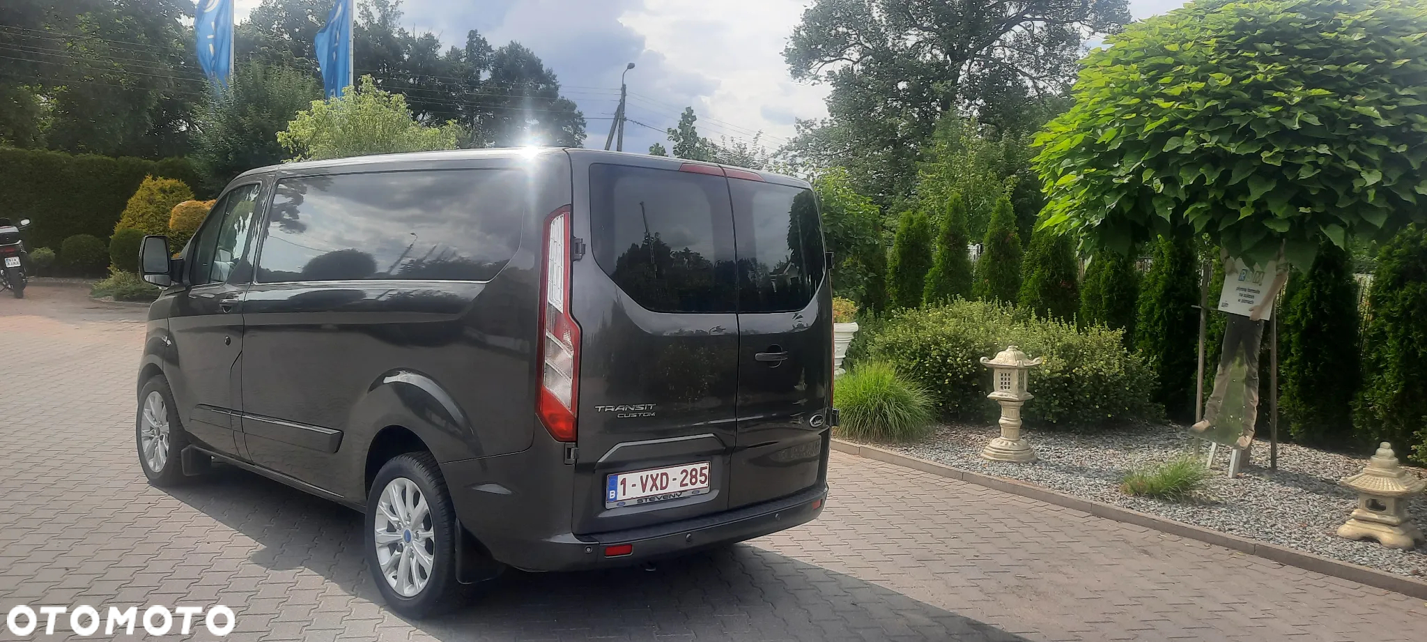 Ford TRANSIT CUSTOM - 9