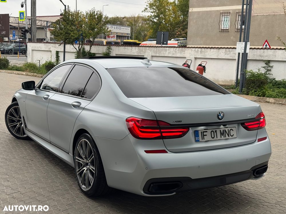 BMW Seria 7 - 17