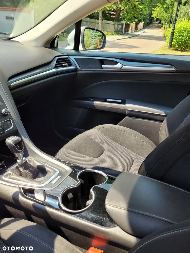 Ford Mondeo 2.0 TDCi Titanium - 16