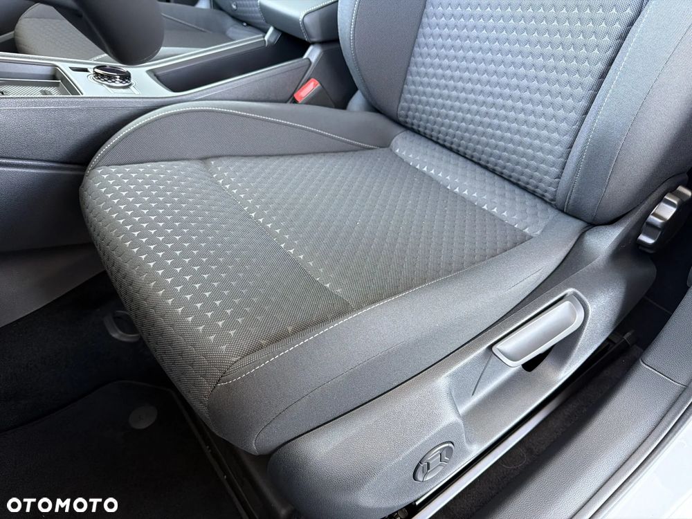 Volkswagen T-Roc 1.5 eTSI Life DSG - 13