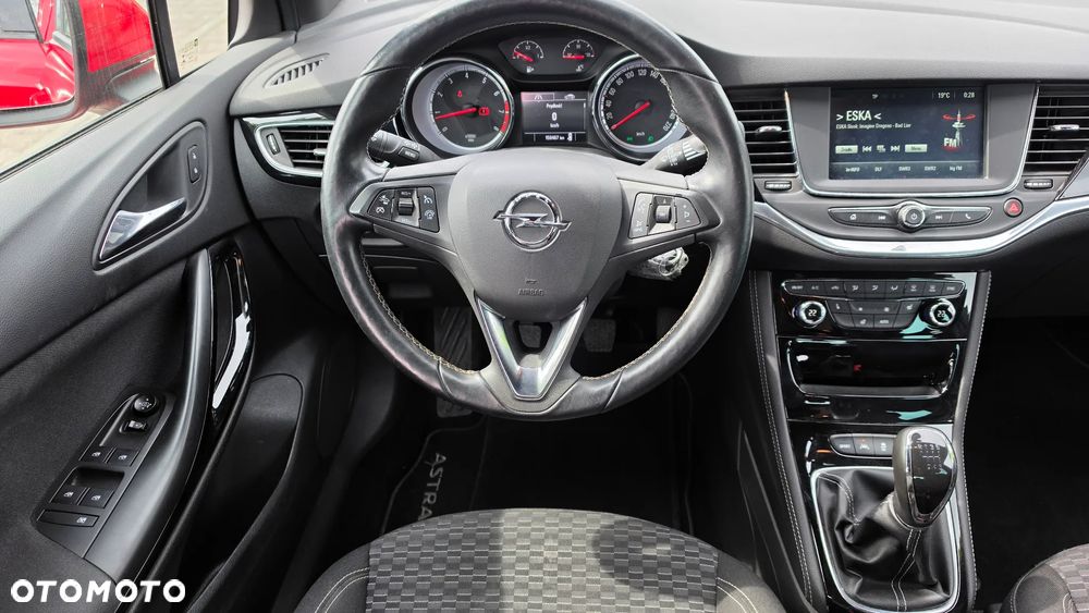 Opel Astra 1.4 Turbo Dynamic - 10