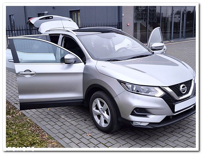 Nissan Qashqai 1.3 DIG-T N-WAY - 15