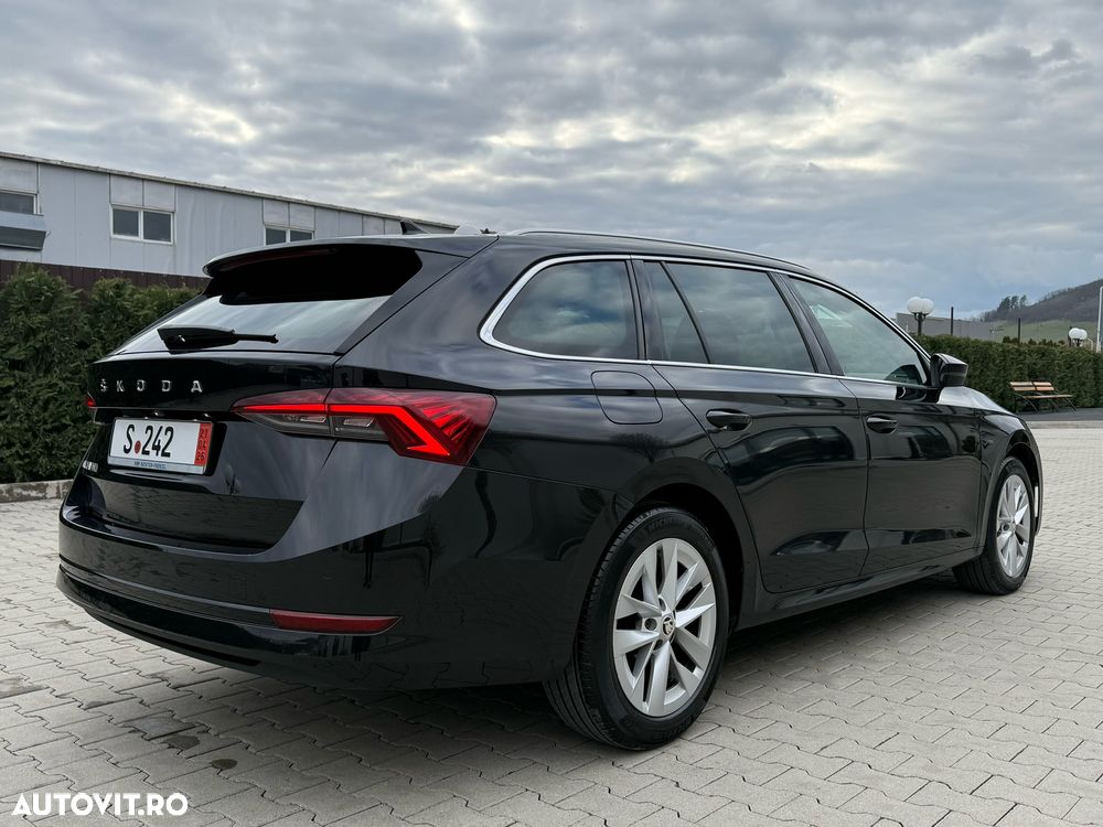 Skoda Octavia 2.0 TDI DSG First Edition - 4