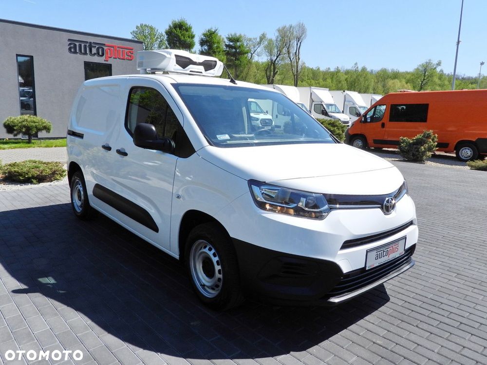 Toyota PROACE CITY  FURGON CHŁODNIA  -15*C ZASILANIE 230V TEMPOMAT KLIMATYZACJA  100KM - 5