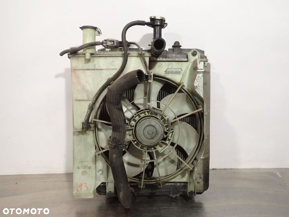 CHŁODNICA WODY WENTYLATOR TOYOTA AYGO I - 3