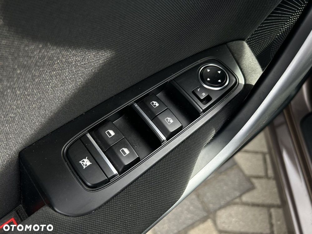 Kia Ceed 1.4 T-GDI M - 11