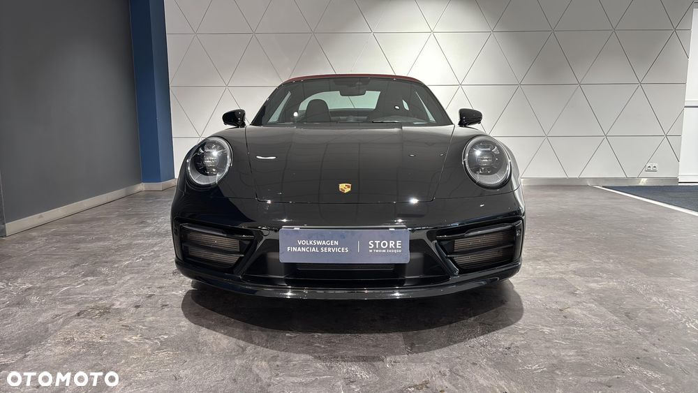 Porsche 911 Targa 4 GTS - 8