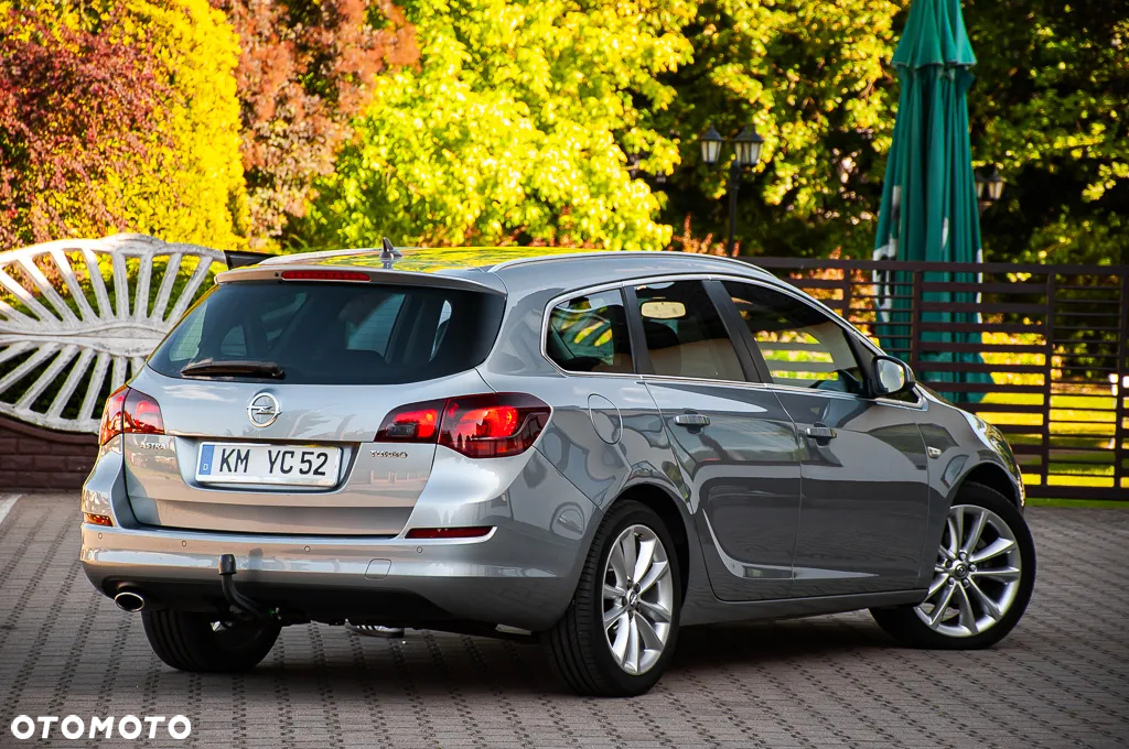 Opel Astra 1.4 Turbo Edition - 14