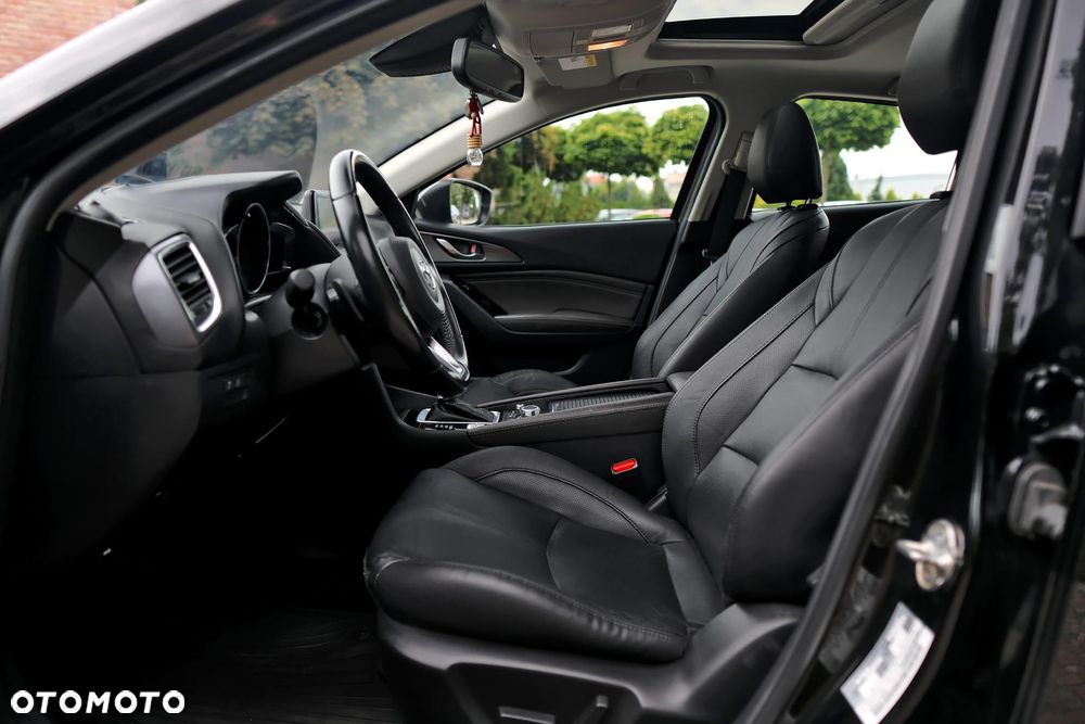 Mazda 3 - 16