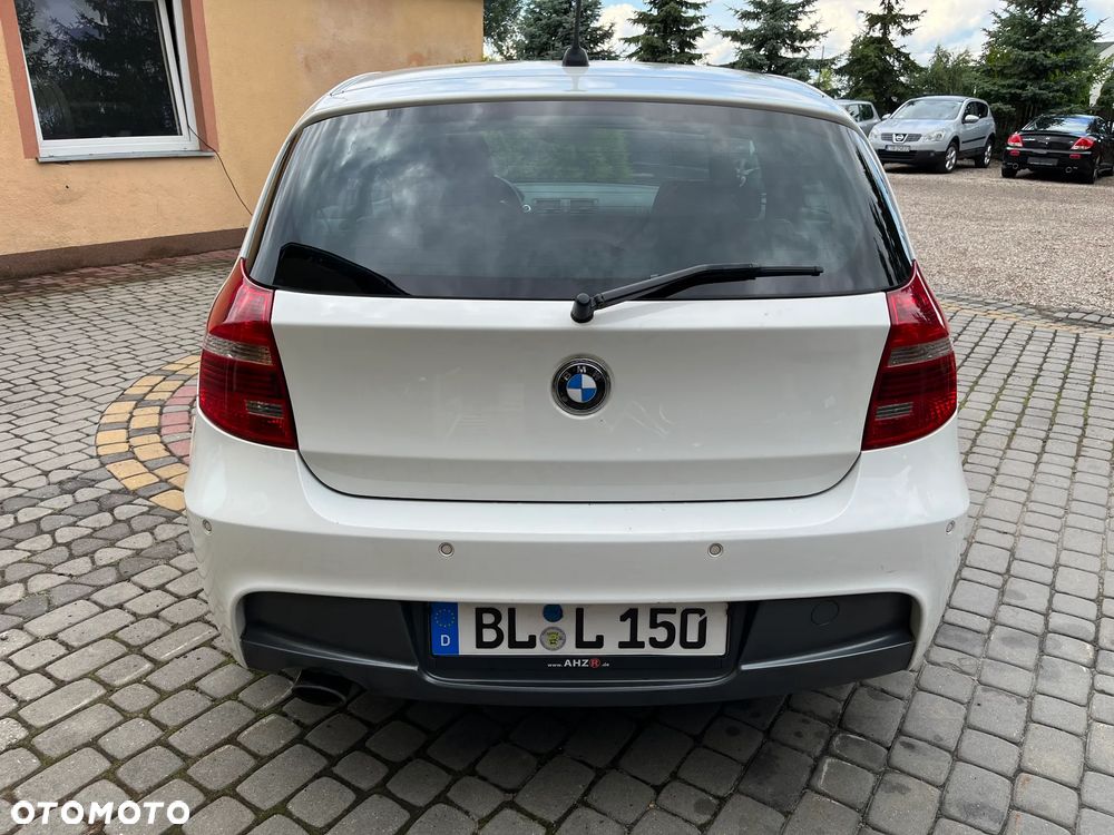 BMW Seria 1 123d DPF Edition Sport - 6