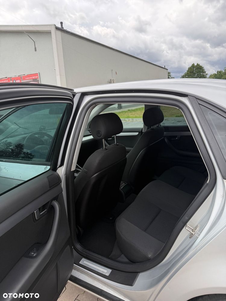 Audi A4 Limousine 2.0 TDI - 6