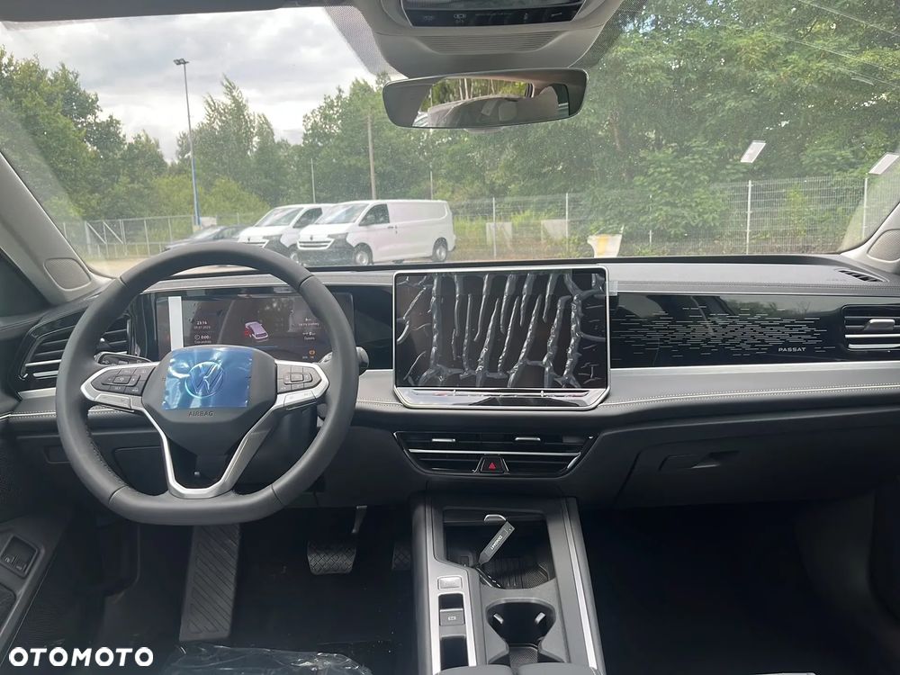 Volkswagen Passat 1.5 TSI eHybrid PHEV Business Plus DSG - 11