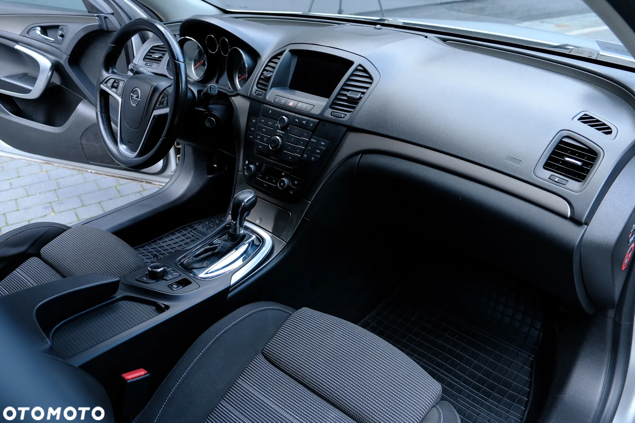 Opel Insignia 2.0 CDTI - 23