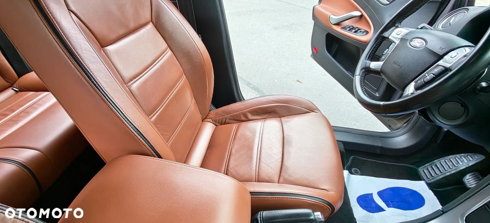 Ford Mondeo - 22